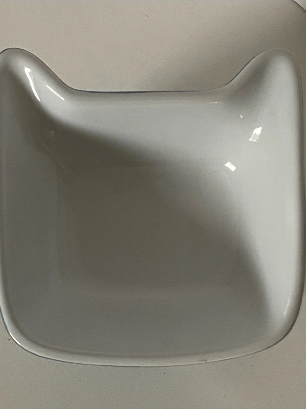 Whisker City Elevated Cat Bowl Ceramic Blue Gray EUC Kitty Face Shape 4” Tall.